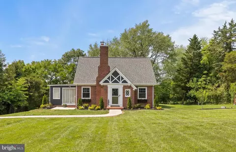 12808 Marsteller Dr, Nokesville, VA 20181