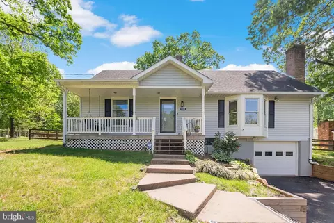 7819 Oak St, Manassas, VA 20111