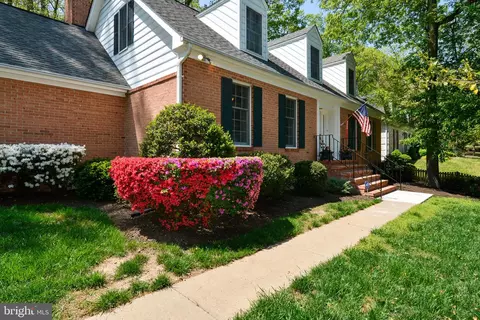 18600 Cabin Rd, Triangle, VA 22172 photo 11