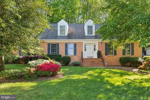 18600 Cabin Rd, Triangle, VA 22172 photo 4