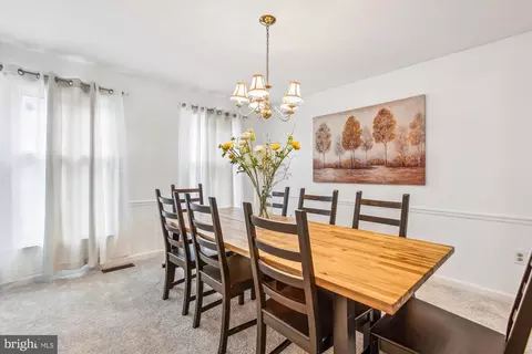 3863 Oriole Ct, Dumfries, VA 22025 photo 4