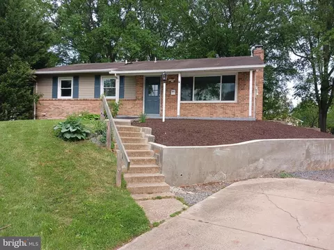 9875 Mcgill Ct, Manassas, VA 20109