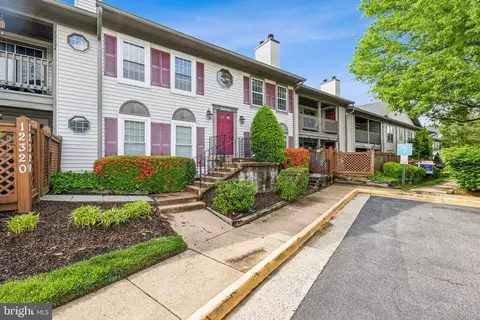 12326 Wadsworth Way #8, Woodbridge, VA 22192