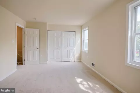 8193 Community Dr, Manassas, VA 20109 photo 28