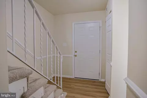 8193 Community Dr, Manassas, VA 20109 photo 5
