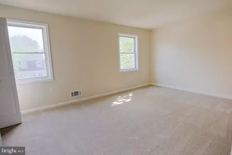 8193 Community Dr, Manassas, VA 20109 photo 25