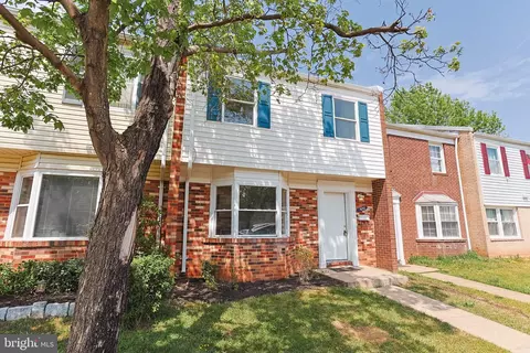 8193 Community Dr, Manassas, VA 20109 photo 3