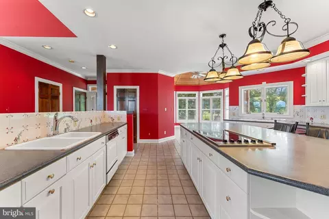 Kitchen - 12040 Wright Ln, Bristow, VA 20136 photo 3 of 9
