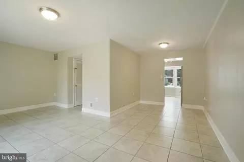 8317 Irongate Way, Manassas, VA 20109 photo 21