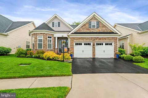 6194 Chancellorsville Dr, Gainesville, VA 20155