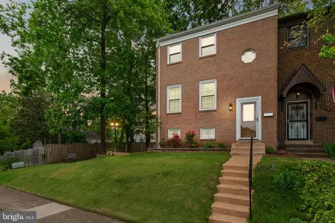 7610 Bland Dr, Manassas, VA 20109 photo 3