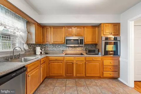 7610 Bland Dr, Manassas, VA 20109 photo 12