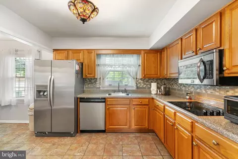 7610 Bland Dr, Manassas, VA 20109 photo 11