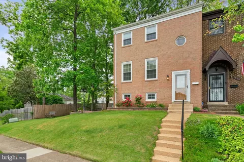 7610 Bland Dr, Manassas, VA 20109 photo 2