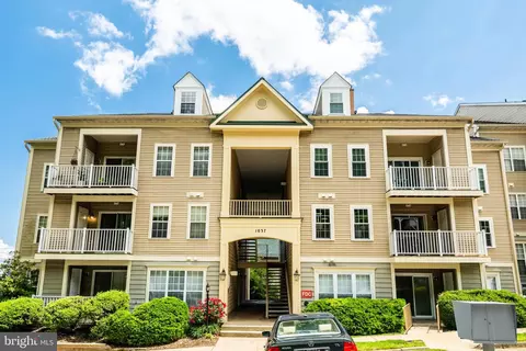 1037 Gardenview Loop #304, Woodbridge, VA 22191