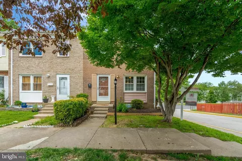 2836 Beechtree Ln, Woodbridge, VA 22191