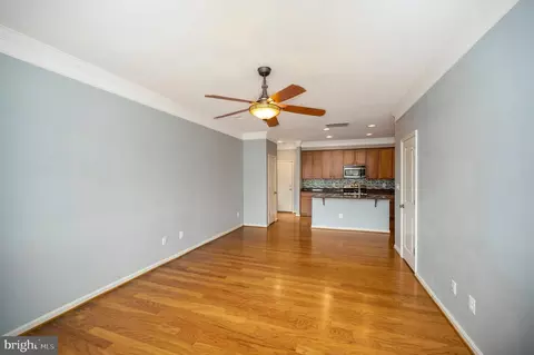 Living - 7848 Cedar Branch Dr, Gainesville, VA 20155 photo 6 of 7