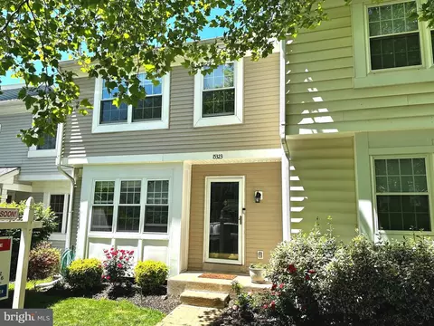 15323 Waters Edge Ct, Dumfries, VA 22025