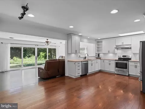 15304 Thoroughfare Rd, Gainesville, VA 20155 photo 10