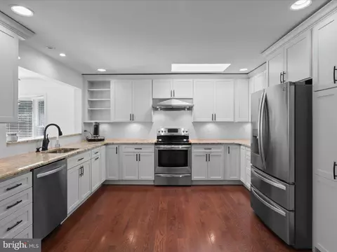 15304 Thoroughfare Rd, Gainesville, VA 20155 photo 12