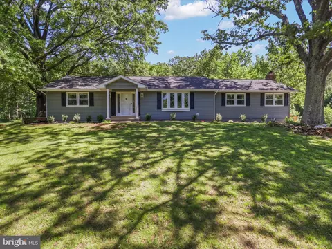 15304 Thoroughfare Rd, Gainesville, VA 20155