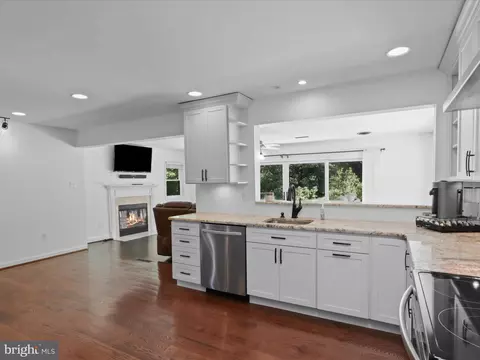 15304 Thoroughfare Rd, Gainesville, VA 20155 photo 14