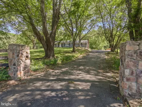 15304 Thoroughfare Rd, Gainesville, VA 20155 photo 4