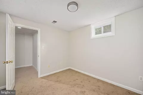15483 Cliffview Dr, Dumfries, VA 22025 photo 44