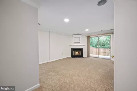 15483 Cliffview Dr, Dumfries, VA 22025 photo 38