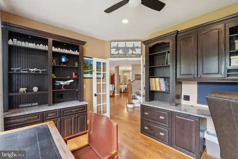 13981 Flagtree Pl, Manassas, VA 20112 photo 9