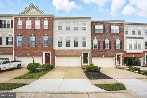 16006 Pitner St, Haymarket, VA 20169