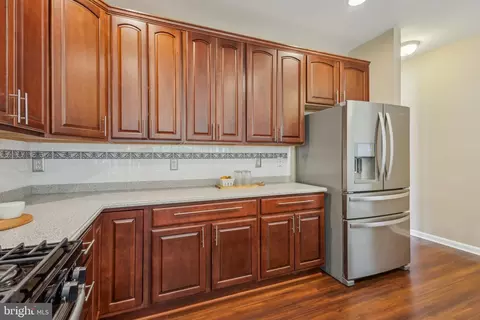 16100 Dancing Leaf Pl, Dumfries, VA 22025 photo 11