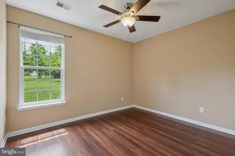 16100 Dancing Leaf Pl, Dumfries, VA 22025 photo 29