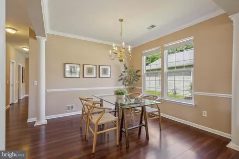 16100 Dancing Leaf Pl, Dumfries, VA 22025 photo 9