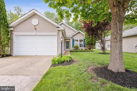 16100 Dancing Leaf Pl, Dumfries, VA 22025