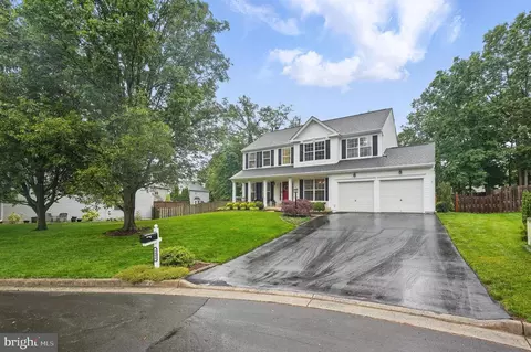 8408 Lippizan Pl, Gainesville, VA 20155