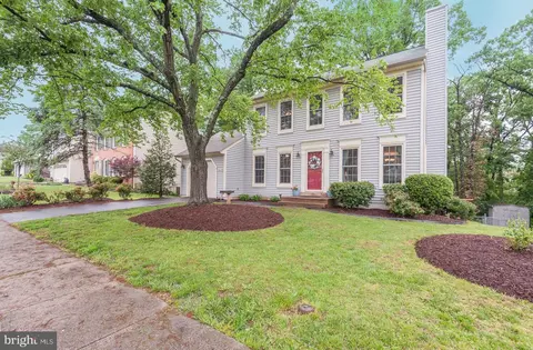 7610 Michelle Ct, Manassas, VA 20109