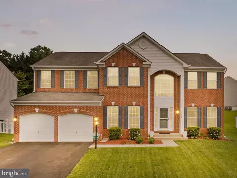 5204 Spanish Dollar Ct, Woodbridge, VA 22193