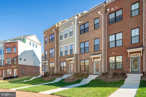 1 Belmont Bay Dr, Woodbridge, VA 22191