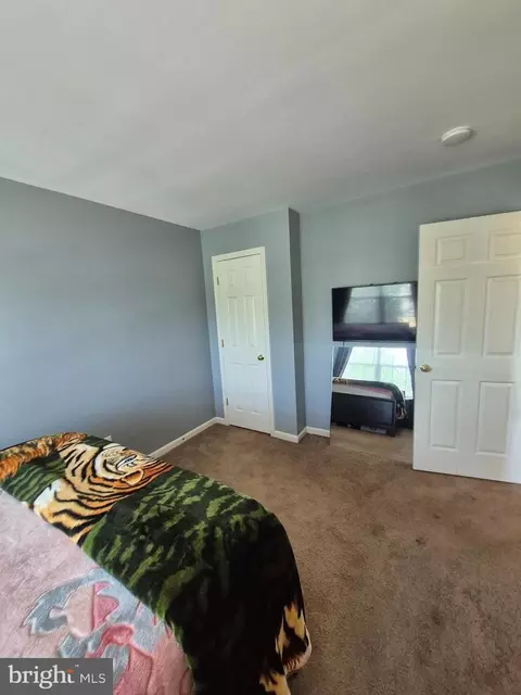 Bedroom - 9871 Upper Mill Loop, Bristow, VA 20136 photo 5 of 10