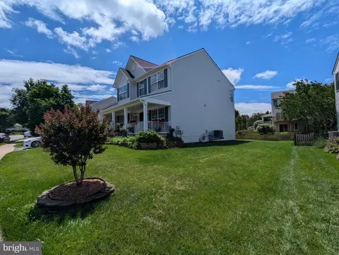 Exterior - 9871 Upper Mill Loop, Bristow, VA 20136 photo 4 of 18