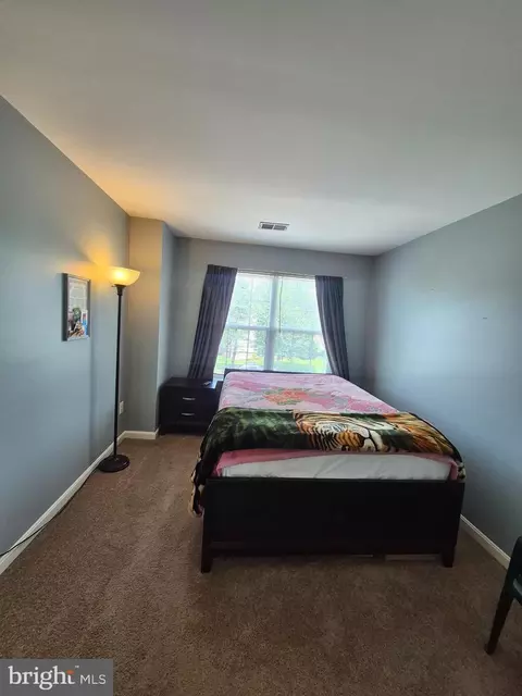 Bedroom - 9871 Upper Mill Loop, Bristow, VA 20136 photo 4 of 10