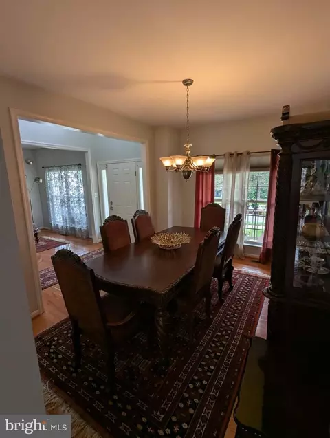 Dining - 9871 Upper Mill Loop, Bristow, VA 20136 photo 2 of 2
