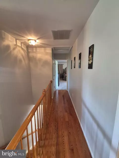 Entry Way - 9871 Upper Mill Loop, Bristow, VA 20136 photo 10 of 16