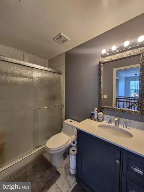 Bath - 9871 Upper Mill Loop, Bristow, VA 20136 photo 1 of 11