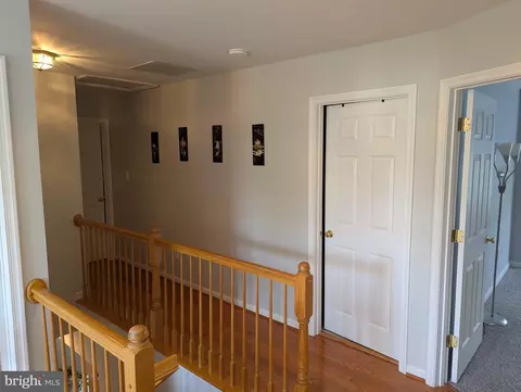 Entry Way - 9871 Upper Mill Loop, Bristow, VA 20136 photo 6 of 16