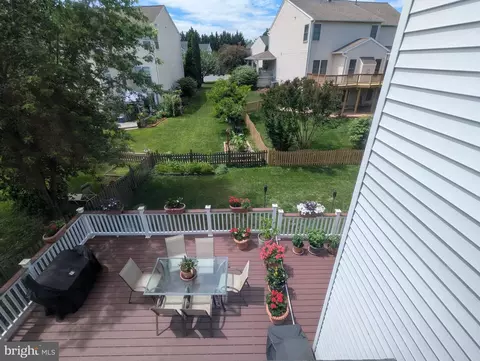 Exterior - 9871 Upper Mill Loop, Bristow, VA 20136 photo 8 of 18