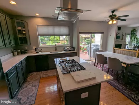 Kitchen - 9871 Upper Mill Loop, Bristow, VA 20136 photo 1 of 3