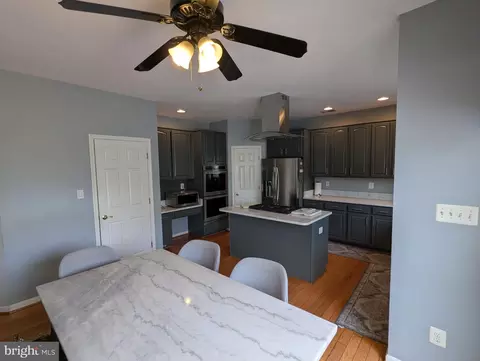 Kitchen - 9871 Upper Mill Loop, Bristow, VA 20136 photo 3 of 3