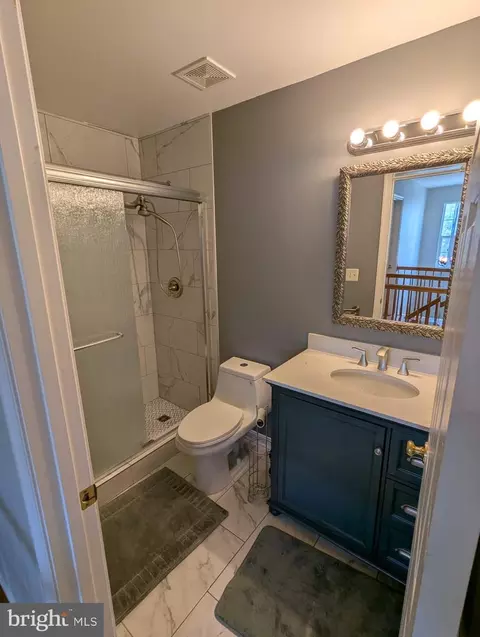 Bath - 9871 Upper Mill Loop, Bristow, VA 20136 photo 2 of 11
